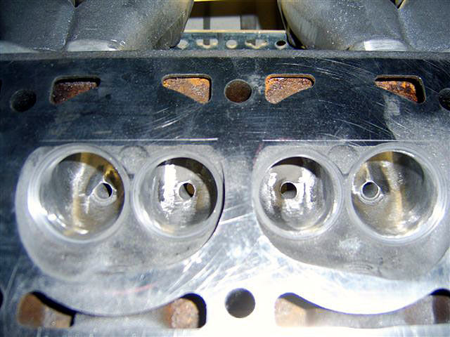 cih25s-micha_t.jpg